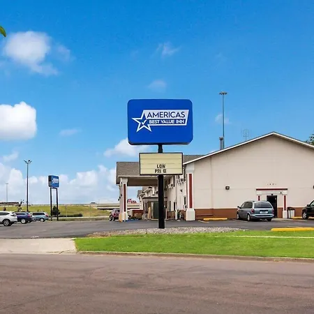 Americas Best Value Inn Fargo-2