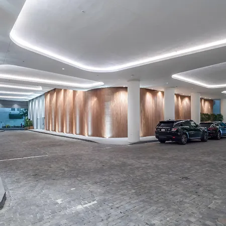 City Escapes Suites At Sls Lux Brickell Building-2