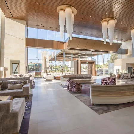 Legacy Resort Hotel & Spa-3
