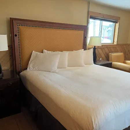 Wagon Wheel Hotel-3