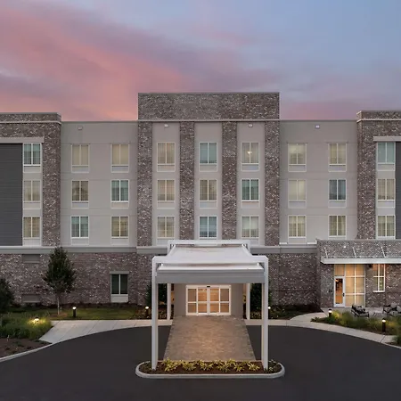 Hilton Garden Inn Pensacola Downtown-3