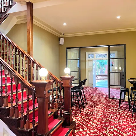 Tempe Hotel Sydney-2
