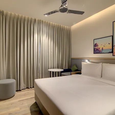 7 Apple Hotel Pratap Nagar-2