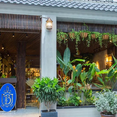 Blue Diamond New Hotel-2