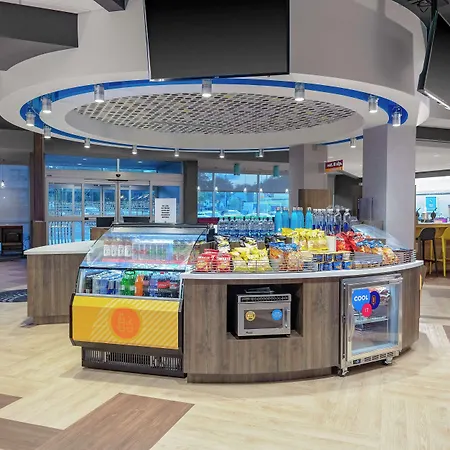 Tru By Hilton Cleveland Midtown-2