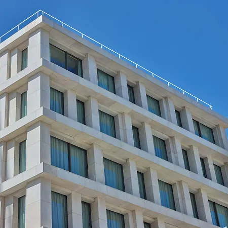 Duo Hotel Lisbon, Curio Collection By Hilton-3