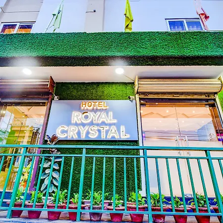 Fabhotel Royal Crystal-2