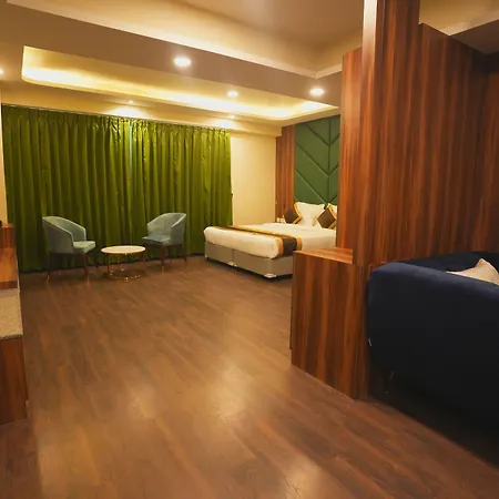 Hotel Cp Palace-2