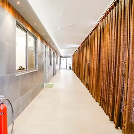 Fabhotel Magnus-2