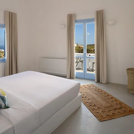 Este Luxury Suites-2