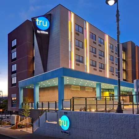Tru By Hilton Manchester Downtown-2