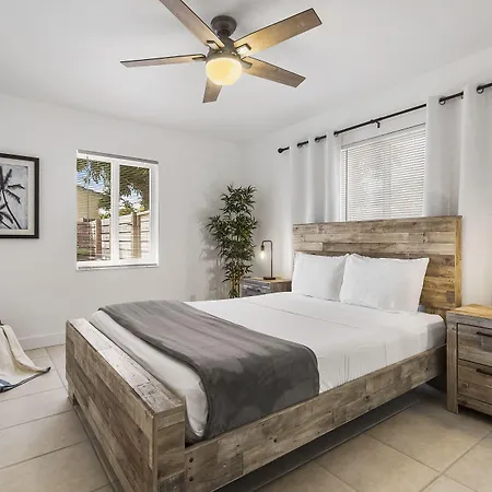 Alani Bay Premium Condos-2