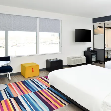 Aloft By Marriott North Kansas City-2