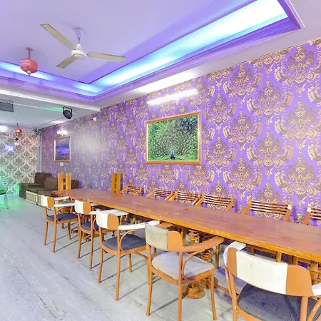 Fabhotel Rajlaxmi Palace - Ashok Vihar Metro Station-3