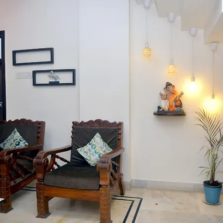 Paradise Homestay Civil Lines, Only Family & Corporate Stays-2