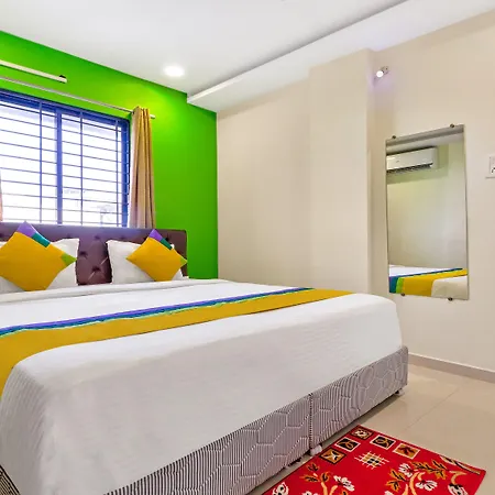Itsy Hotels Carnival Inn-2
