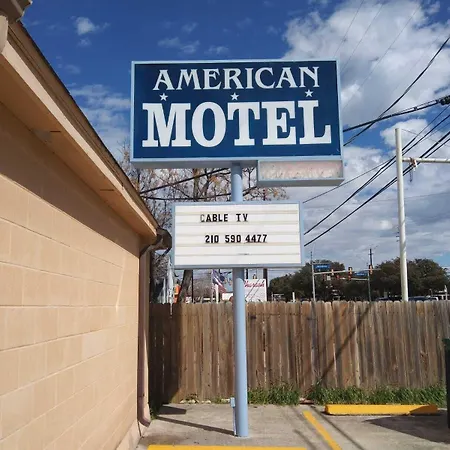 American Motel-2