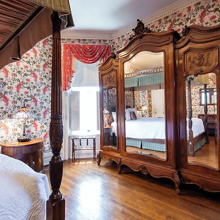 Central Park Bed & Breakfast-2