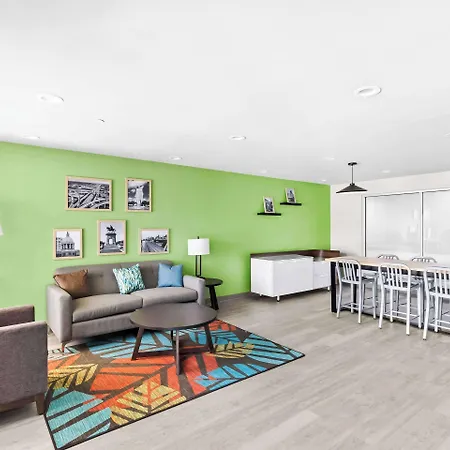 Woodspring Suites South Houston Hobby-2