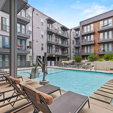 Placemakr Austin Downtown, Apartments By Hilton-2