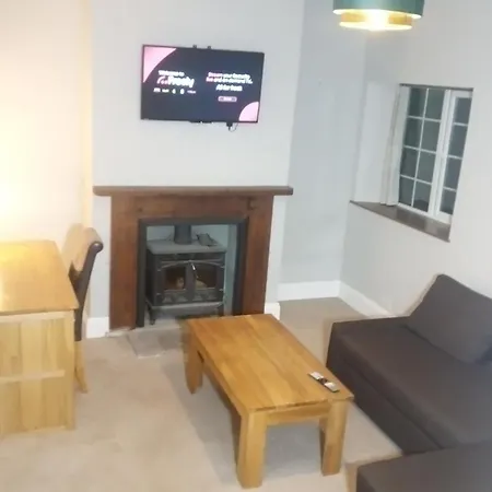 Yew Tree Cottage-2