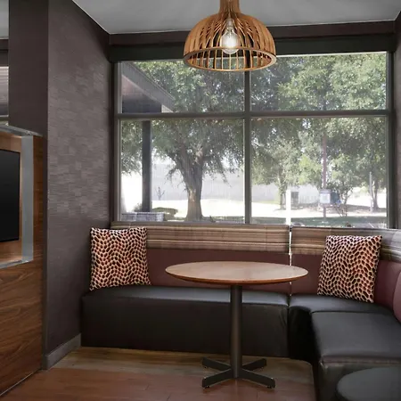Courtyard By Marriott Dallas Dfw Airport North/Irving-2