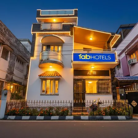 Fabhotel Shivalya-2