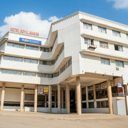 Fabhotel Royal Manor - Hospital Chowk-3