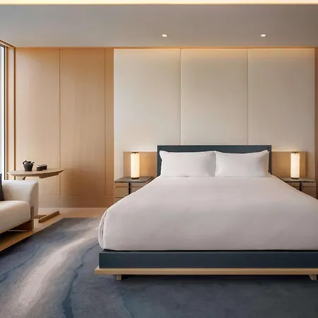 Nobu Hotel Toronto-3