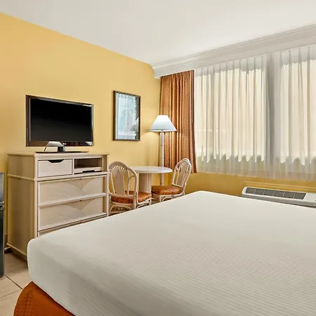 Airport Honolulu Hotel, Trademark Collection By Wyndham-2