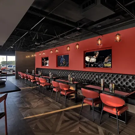 Holiday Inn Chicago Midway Airport S By Ihg-2