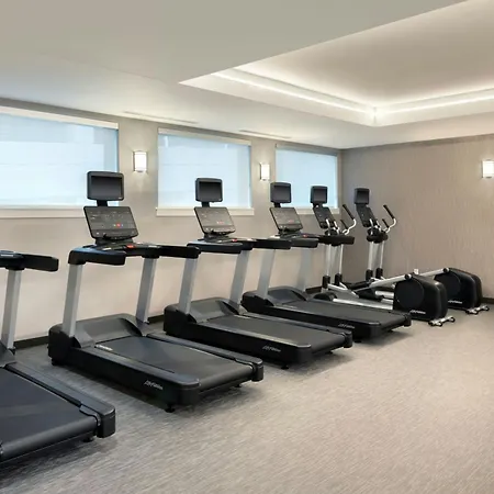 Courtyard By Marriott Little Rock Downtown-3
