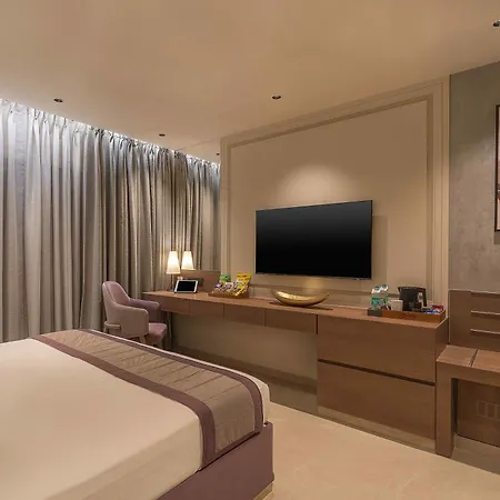 Grand Residency Hotel & Serviced Apartments-2