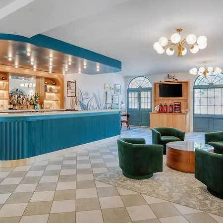 Best Western Plus French Quarter Courtyard Hotel-2