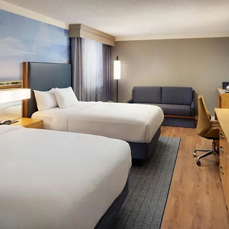 Courtyard By Marriott Long Beach Downtown-2
