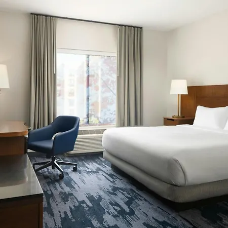 Fairfield Inn & Suites By Marriott Newark Liberty International Airport-2