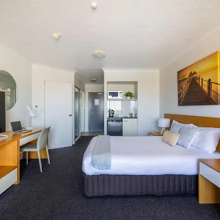 Mainstay Suites Townsville-2