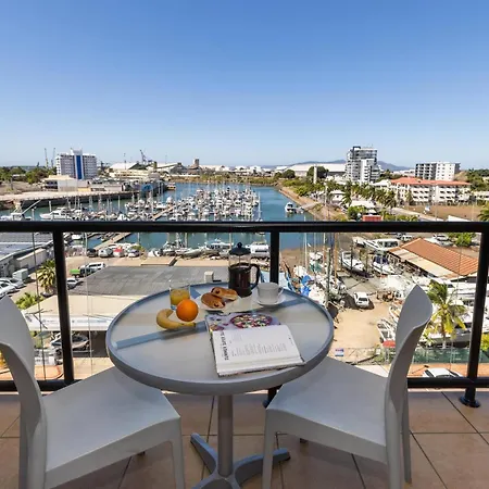Mainstay Suites Townsville-3