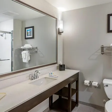 Comfort Inn & Suites Salt Lake City Airport-2