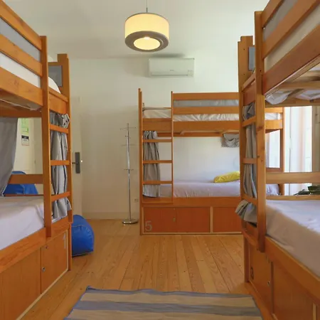 Lisbon Lounge Hostel-3