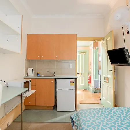 Randwick City Lodge 2-3