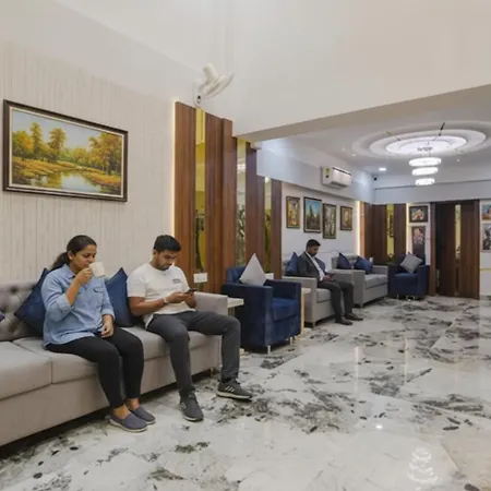 Fabhotel Elite Residency-3
