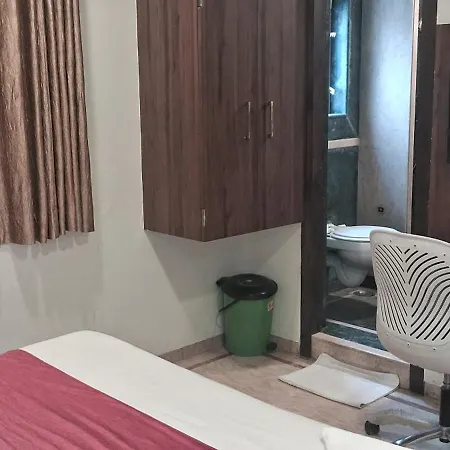 Shine Hospitality Palace-3