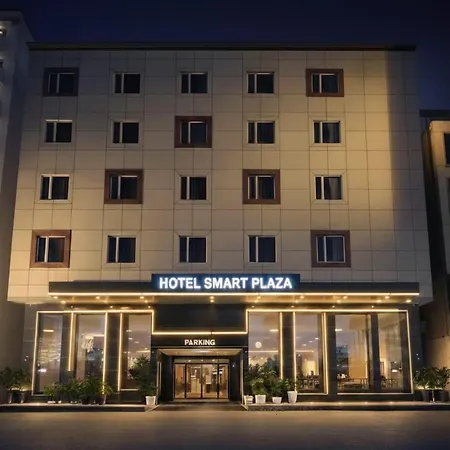 Hotel Smart Plaza-Near Delhi Airport-2