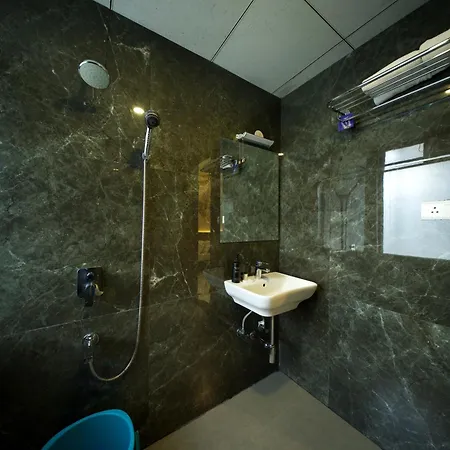 Veerdency Luxury Resort - 3 Km To Banglore Airport-3