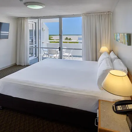 Cairns Harbourside Hotel-2