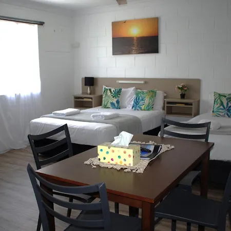 Spanish Lace Motor Inn-2