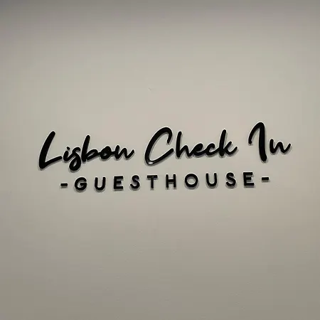 Lisbon Check-In Guesthouse-2