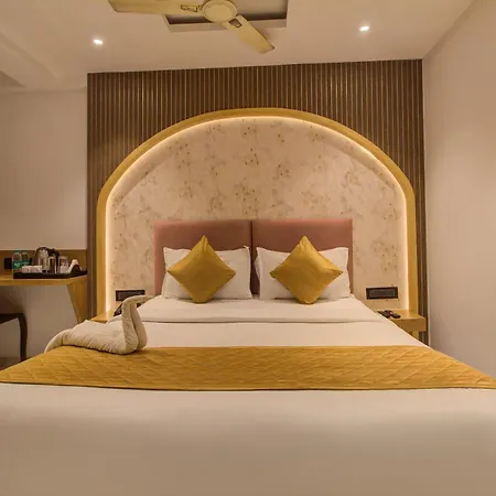 Hotel Malad Inn Opposite Malad Railway Station-2