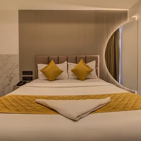 Hotel Malad Inn Opposite Malad Railway Station-3